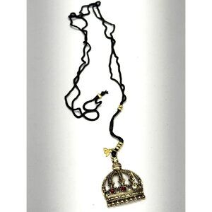 Vintage rhinestone crown black pendant necklace